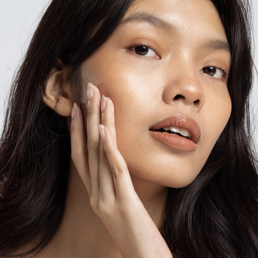 Niacinamide: Your Summer Skin Hero for Dry and Sensitive Skin!